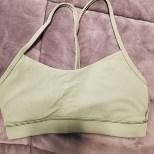 Lululemon Nulu Y Bra - Size 4 - Light Green
